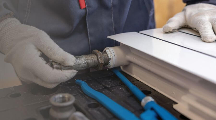 Expert burst pipe repair services in Marianna, AR
